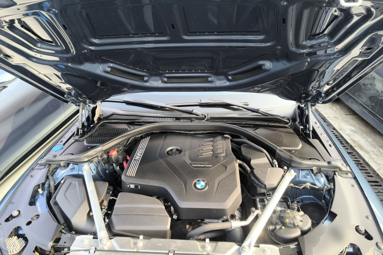 宝马4系 2022款 425i M运动曜夜套装局部细节24