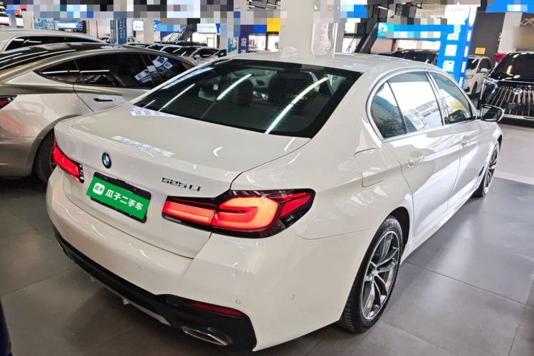 宝马5系 2021款 改款 525Li M运动套装车身外观6005