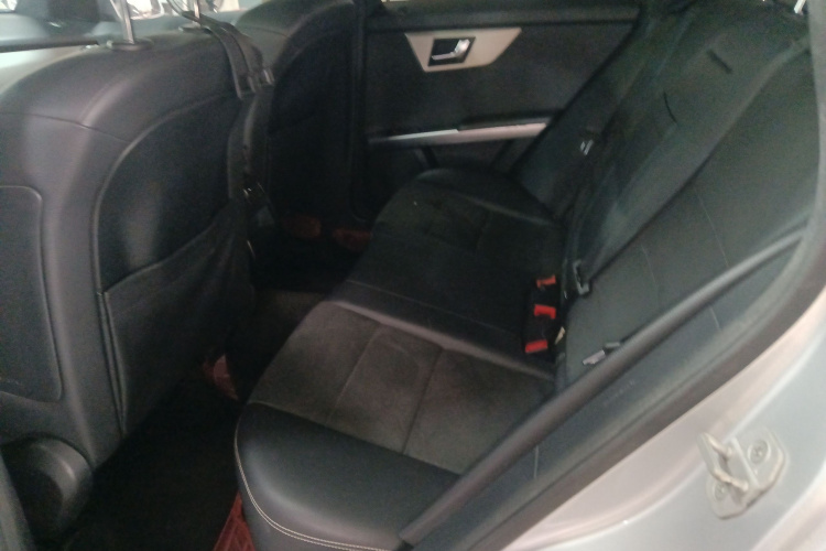 奔驰GLK级 2015款 GLK 300 4MATIC 时尚型 极致版中控内饰7004