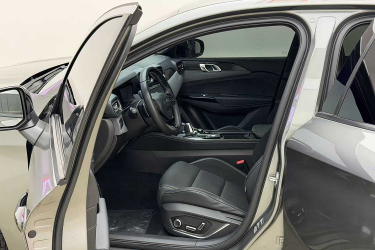 领克03 2022款 1.5TD DCT劲Pro中控内饰7002