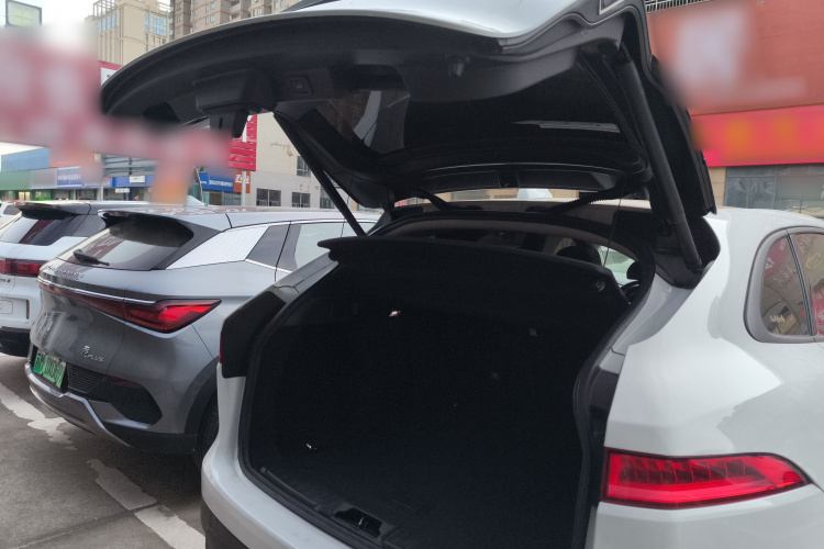 捷豹F-PACE 2018款 2.0T 两驱都市尊享版局部细节23