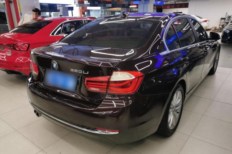 宝马3系 2017款 320Li 时尚型车身外观7