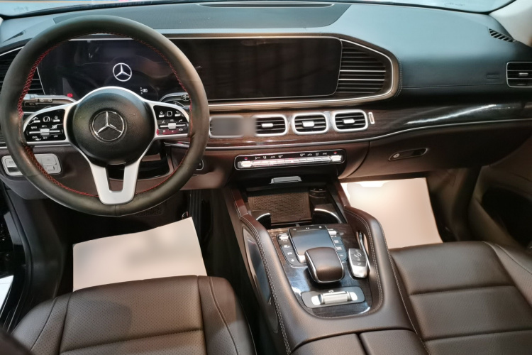 奔驰GLE 2021款 GLE 350 4MATIC 时尚型中控内饰12