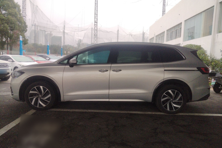 大众 威然 2024款 330TSI 豪华版车身外观6003