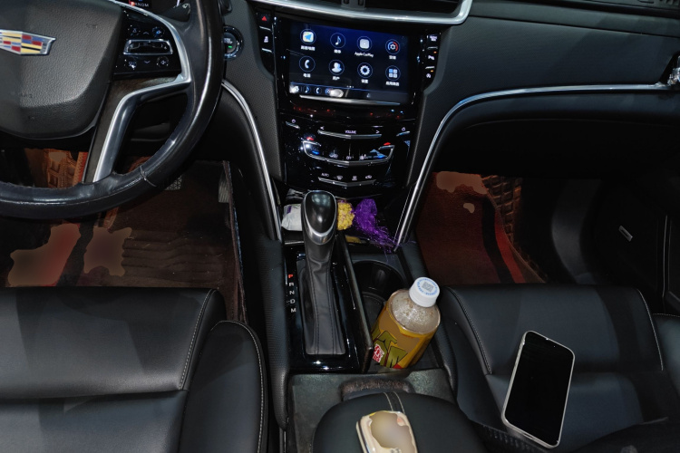 凯迪拉克XTS 2018款 28T 技术型中控内饰12