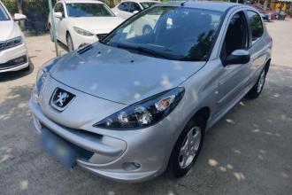 标致207 2011款 两厢 1.4L 手动驭乐版