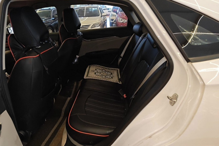 别克 英朗 2018款 15T 双离合精英型 国V中控内饰7003