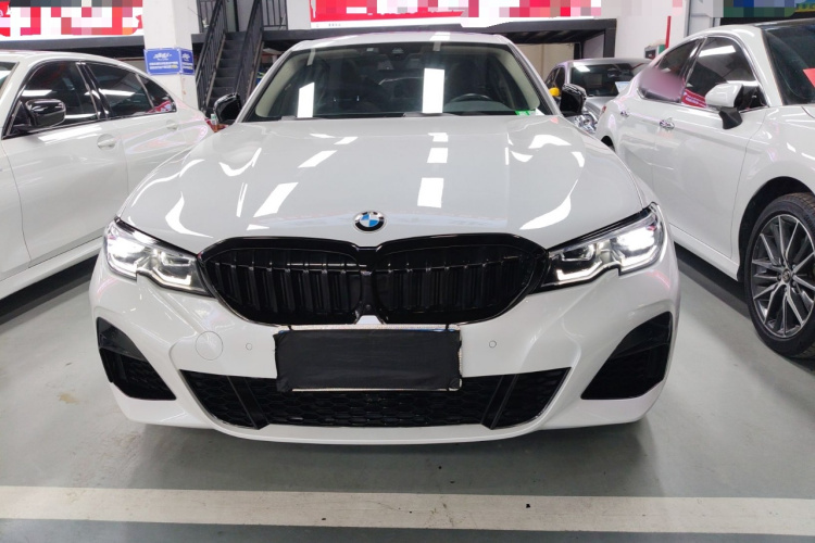 宝马3系 2021款 325Li M运动曜夜套装车身外观2