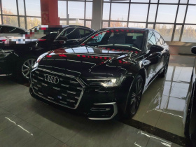 奥迪A6L 2025款 改款 45 TFSI 臻选动感型