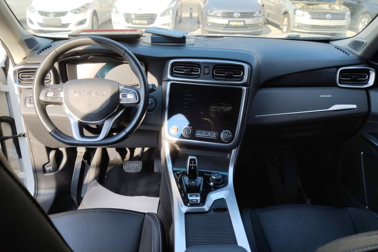 领克01 EM-P 2018款 1.5T PHEV 劲Pro 国V中控内饰12