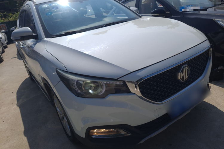 名爵ZS 2017款 1.5L 自动精英版车身外观3