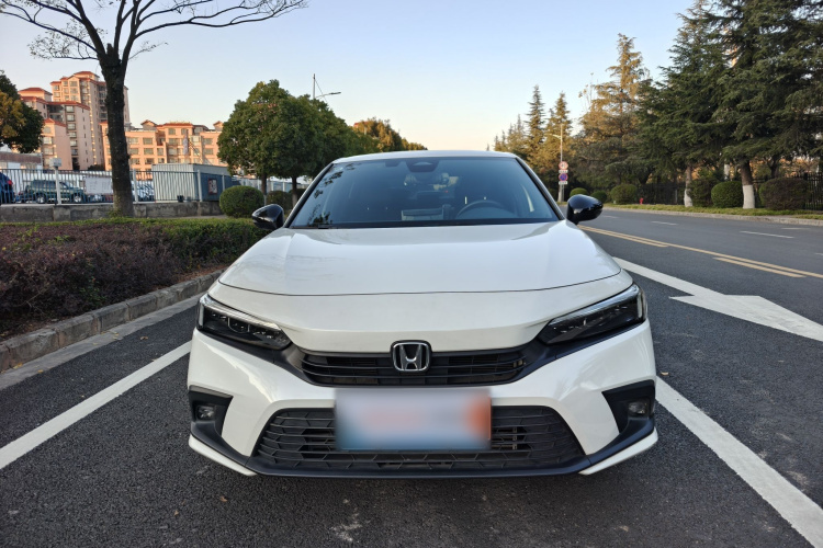 本田 思域 2022款 240TURBO CVT燃动版车身外观6003