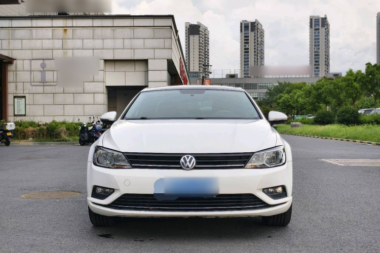 大众 凌渡 2015款 330TSI DSG舒适版车身外观6001