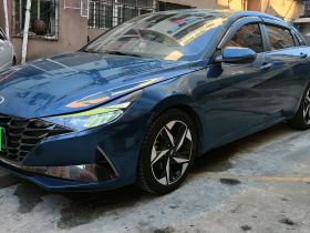 现代 伊兰特 2021款 1.5L CVT LUX尊贵版