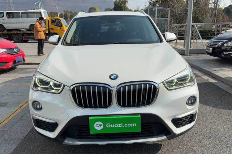 宝马X1 2018款 xDrive20Li 豪华型车身外观6001
