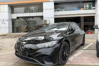 奔驰EQE 2022款 350 先锋版