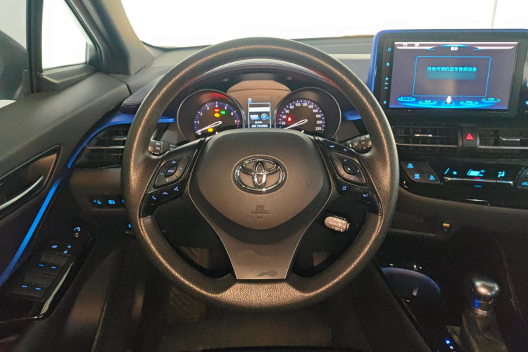 丰田C-HR 2020款 2.0L 领先版中控内饰13