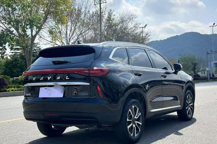 哈弗H6 2022款 第三代 1.5T 自动两驱Pro车身外观7