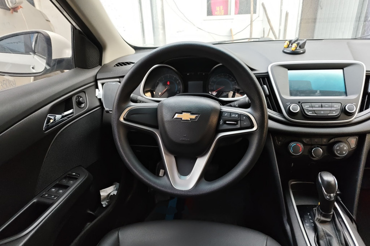 雪佛兰 科沃兹 2019款 320 自动欣悦版中控内饰13