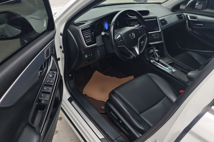 本田 思铂睿 2015款 2.4L 尊贵版中控内饰20