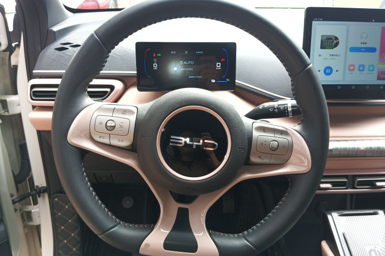 比亚迪 海鸥 2025款 305km 自由版中控内饰13