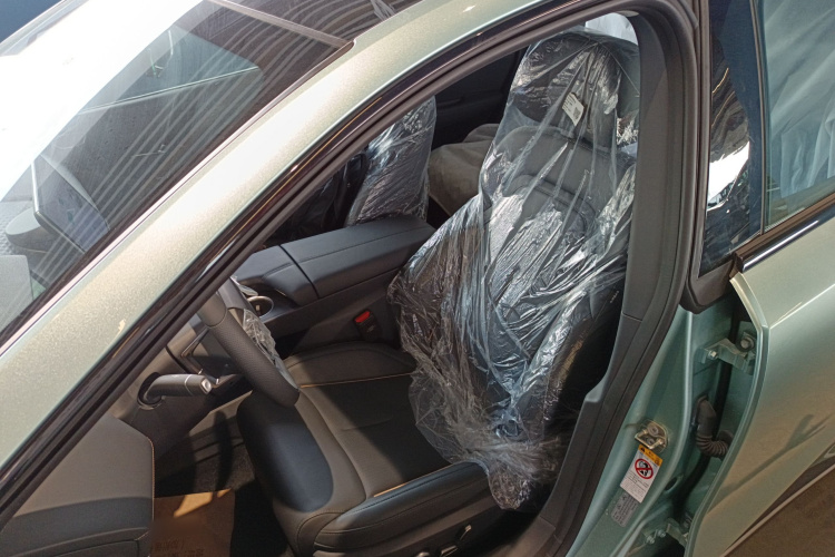 深蓝汽车 深蓝SL03 2022款 1.5L 1200增程版局部细节19