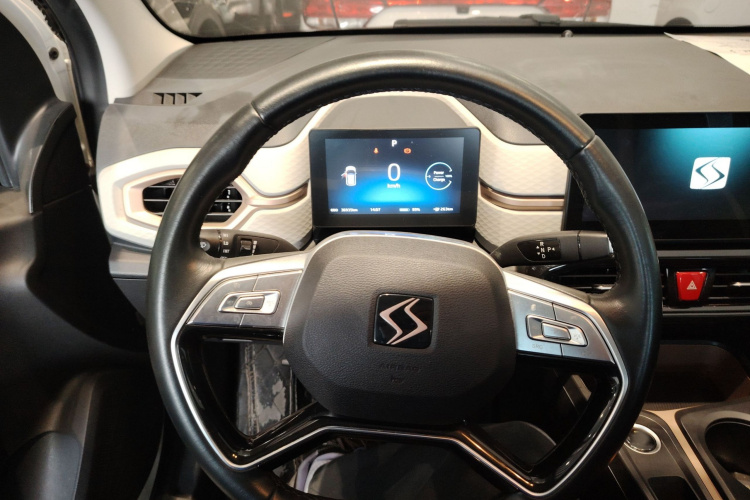 思皓 花仙子 2021款 集美版 302km 时尚型局部细节13