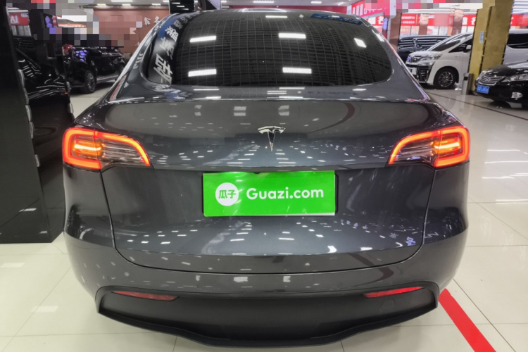 特斯拉 Model Y 2022款 改款 后轮驱动版车身外观6004