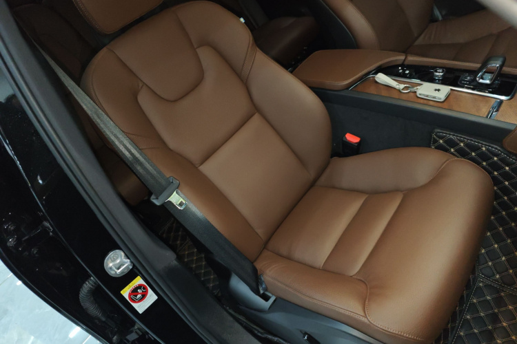 沃尔沃XC90 2024款 B5 智行豪华版 7座局部细节41