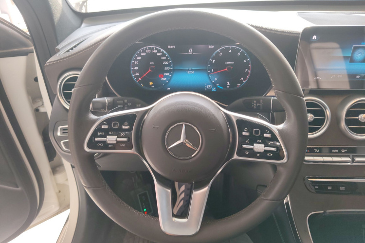 奔驰GLC 2020款 改款 GLC 260 L 4MATIC 豪华型局部细节13