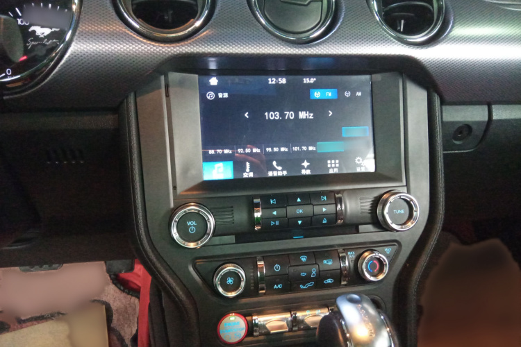 福特 Mustang  2.3T 性能版局部细节16