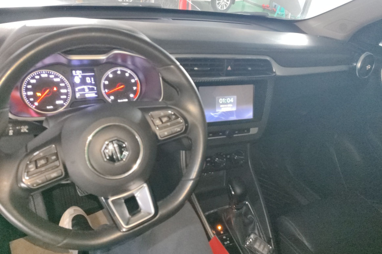 名爵ZS 2017款 1.5L 自动豪华版中控内饰12