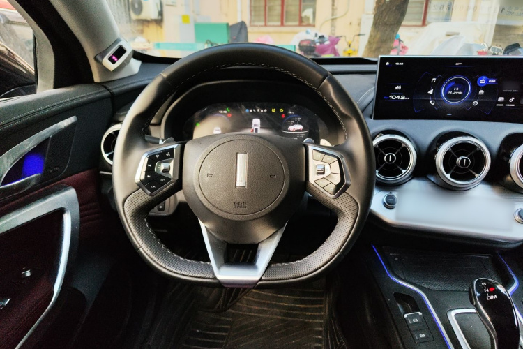 魏牌 VV7 2020款 2.0T 旗舰型中控内饰13