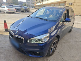 宝马2系多功能旅行车 2015款 218i 运动设计套装
