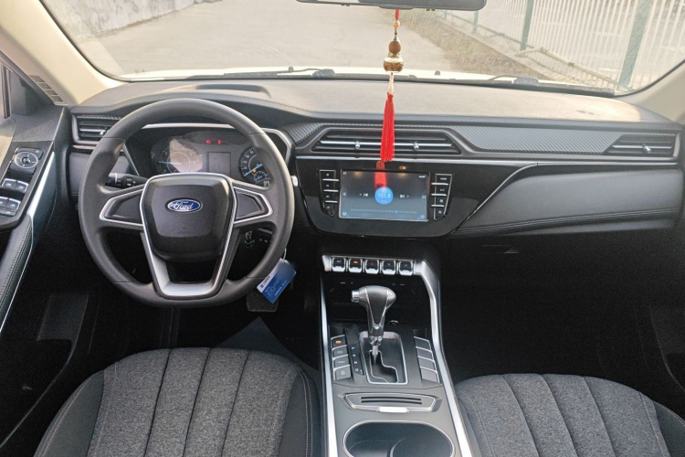 福特 领界 2019款 EcoBoost 145 CVT精领型 国VI中控内饰12
