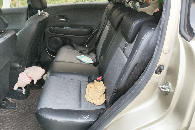 本田XR-V 2021款 1.5L CVT舒适版中控内饰21