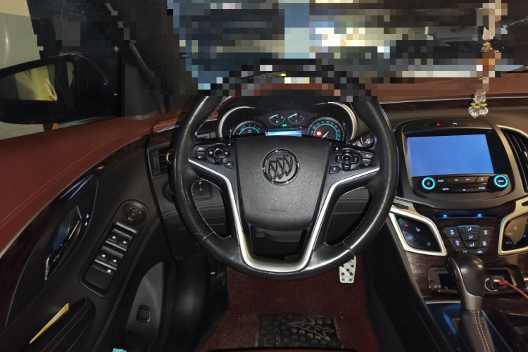 别克 君越 2014款 2.0T SIDI 精英技术型中控内饰13