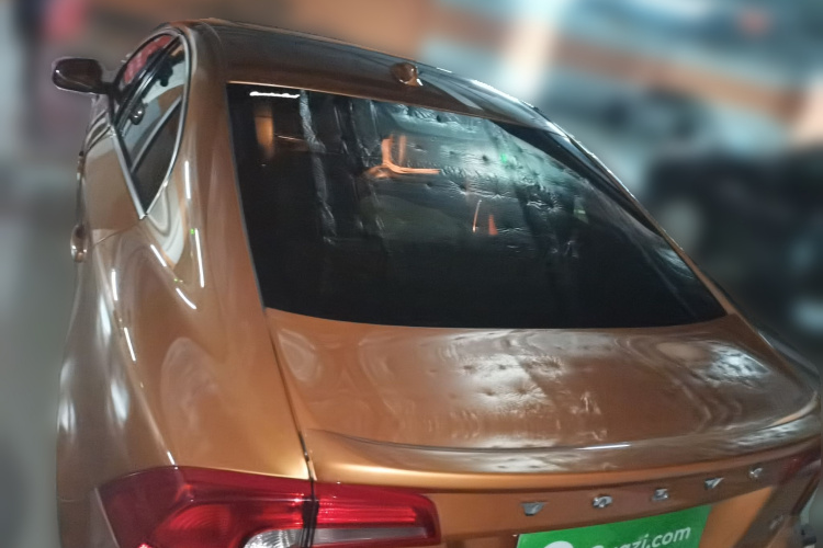 沃尔沃S60(进口) 2012款 T5 智雅版车身外观6004