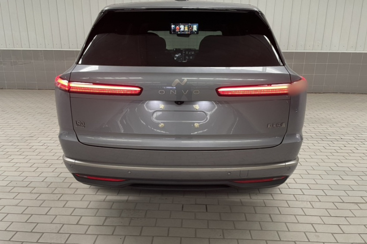 乐道L90 2025款 Max 六座版车身外观6004