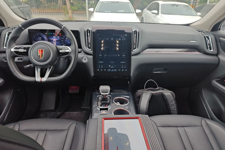 红旗HS3 2023款 2.0T 四驱有为版中控内饰12