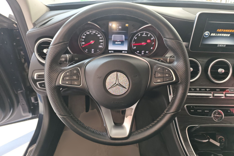 奔驰C级 2015款 改款 C 180 L 运动型中控内饰13