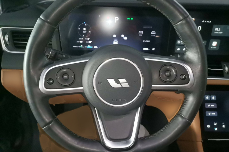 理想汽车 理想ONE 2020款 增程6座版局部细节13