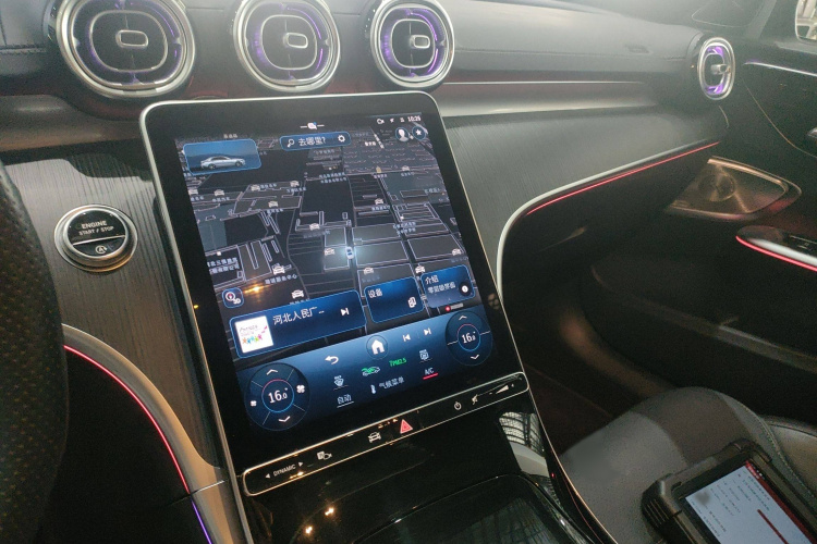 奔驰C级 2024款 改款 C 260 L 皓夜运动版局部细节16