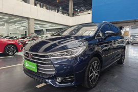 比亚迪 宋MAX 2018款 1.5T 自动智联尊享型 6座