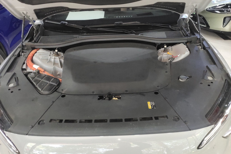 蔚来ET7 2022款 75kWh机舱底盘24