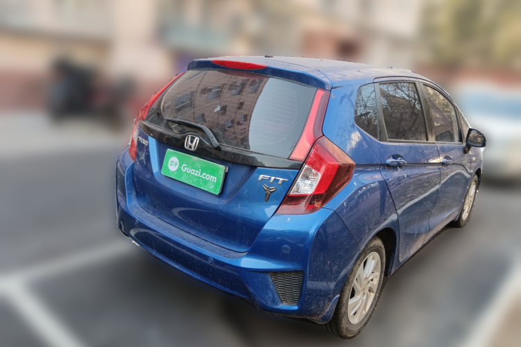 本田 飞度 2016款 1.5L LXS CVT舒适天窗版车身外观7