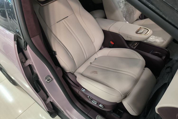 极氪X 2025款 四座后驱魔方版局部细节41