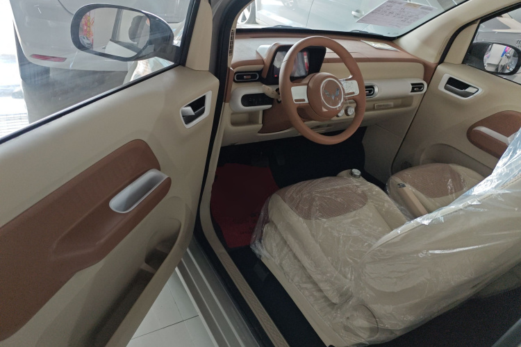 五菱汽车 宏光MINIEV 2024款 第三代 215km 青春版中控内饰20