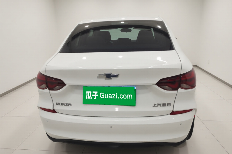 雪佛兰 科鲁泽 2023款 1.5L 双离合悦享版车身外观6