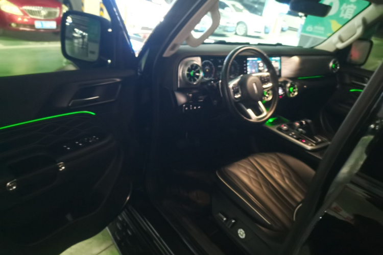 坦克300 2021款 越野版 2.0T 挑战者中控内饰7003